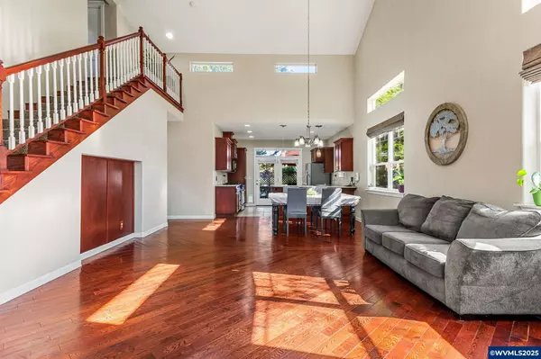 Dallas, OR 97338,610 Hillcrest Dr