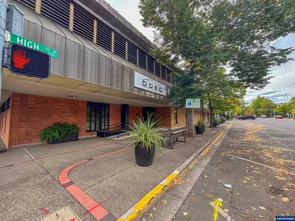 Salem, OR 97301,222 High St SE SE