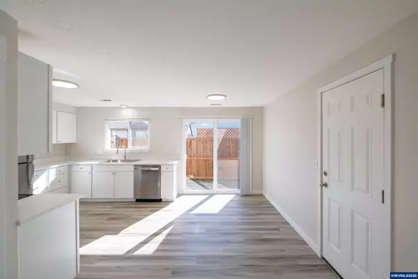 Albany, OR 97322,3771 Tudor Wy SE SE