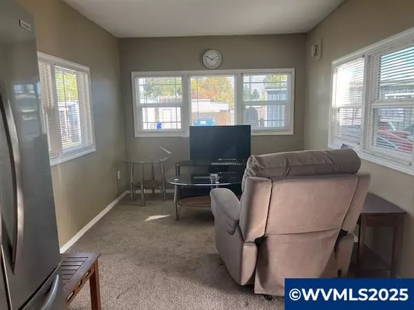 Portland, OR 97236-1483,16901 Division St