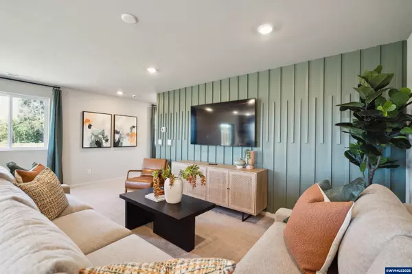 Woodburn, OR 97071,2702 Gunderson Av