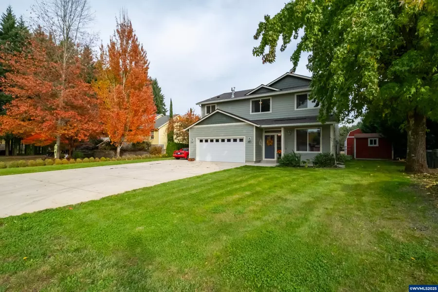 405 Juniper Ln, Albany, OR 97321