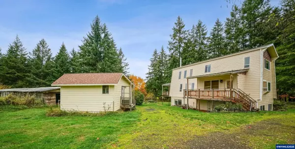 Scotts Mills, OR 97375,20125 McKillop Rd