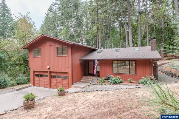 23508 Lewis Dr, Philomath, OR 97370