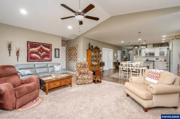 Gresham, OR 97080,3291 Van Buren Wy