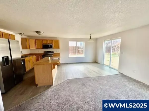 Madras, OR 97741,844 Maliah Av