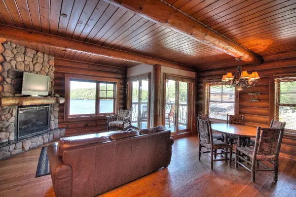 Saranac Lake, NY 12983,31 Bayside Drive Heron Townhome #