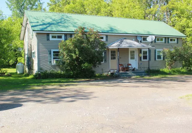 14 Norrisville RD, Schuyler Falls, NY 12985