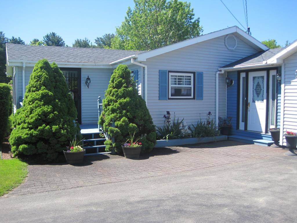 Champlain, NY 12919,10779 Route 9