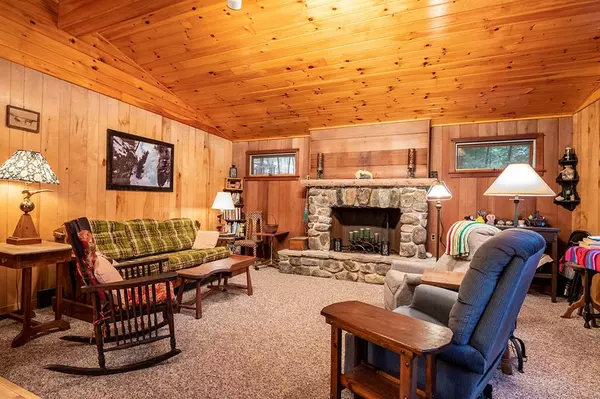 Saranac Lake, NY 12983,36 Moir RD