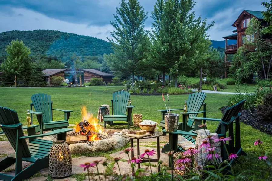 7 Whiteface Inn Lane, #317, Int., Lake Placid, NY 12946