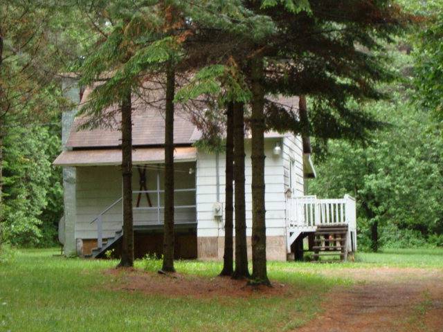 381 Eddy RD, Mooers, NY 12958