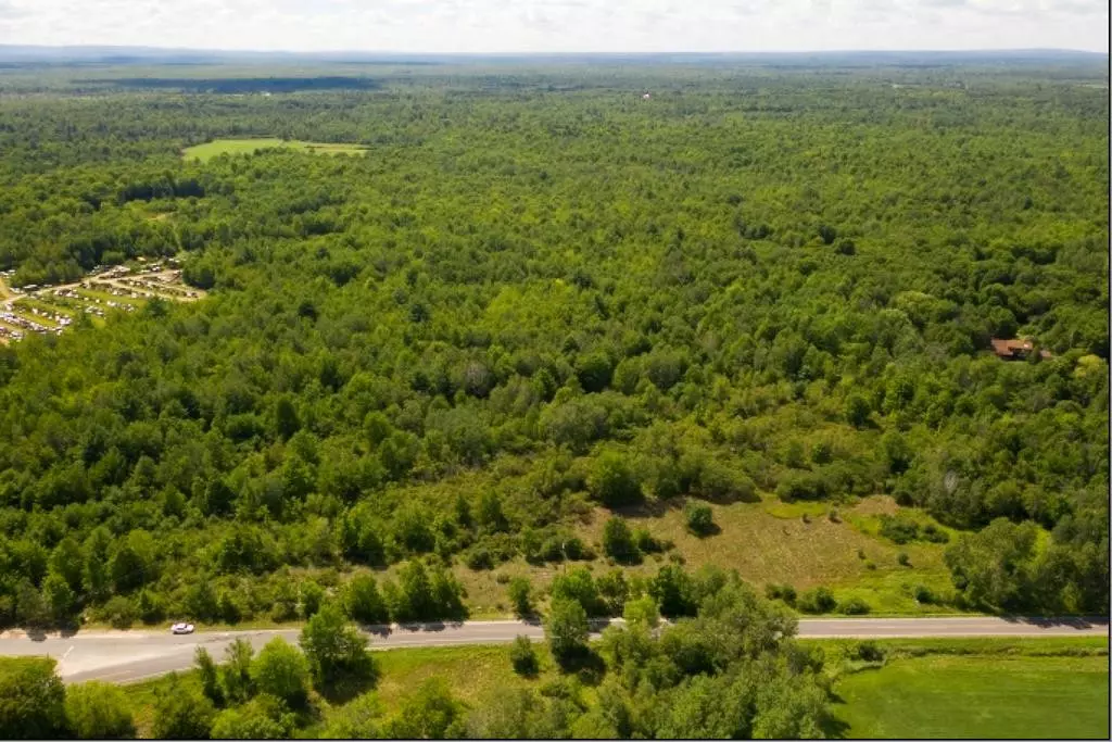 Mooers, NY 12958,00 Angelville RD