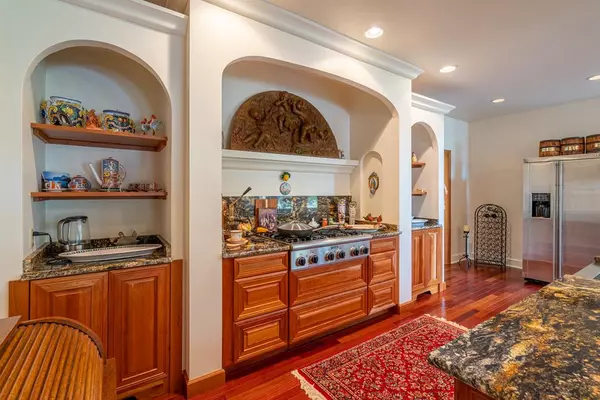 Wilmington, NY 12997,5657 NYS Route 86