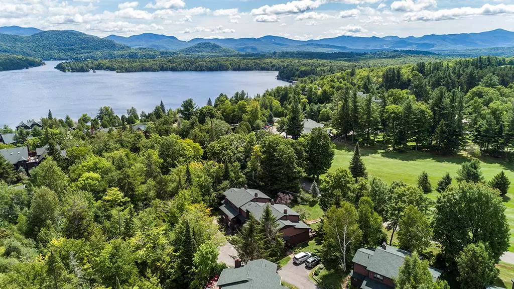 22 Hemlock DR #UNIT 14, Lake Placid, NY 12946