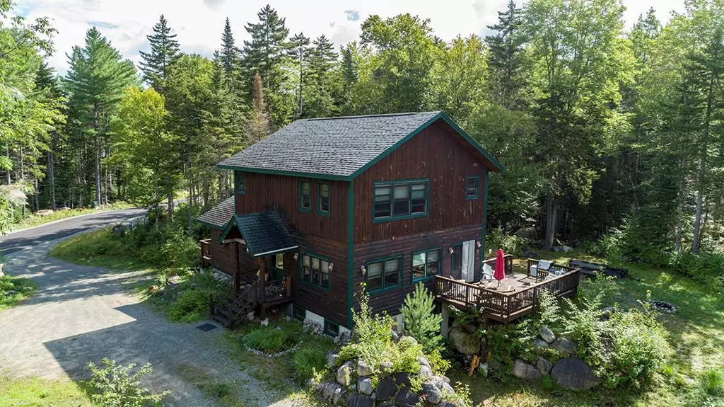 Lake Placid, NY 12946,21 Lambs WAY