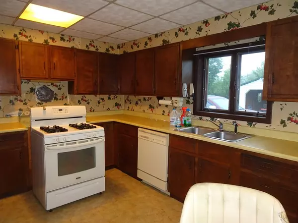 Dickinson, NY 12930,1435 State Route 11B