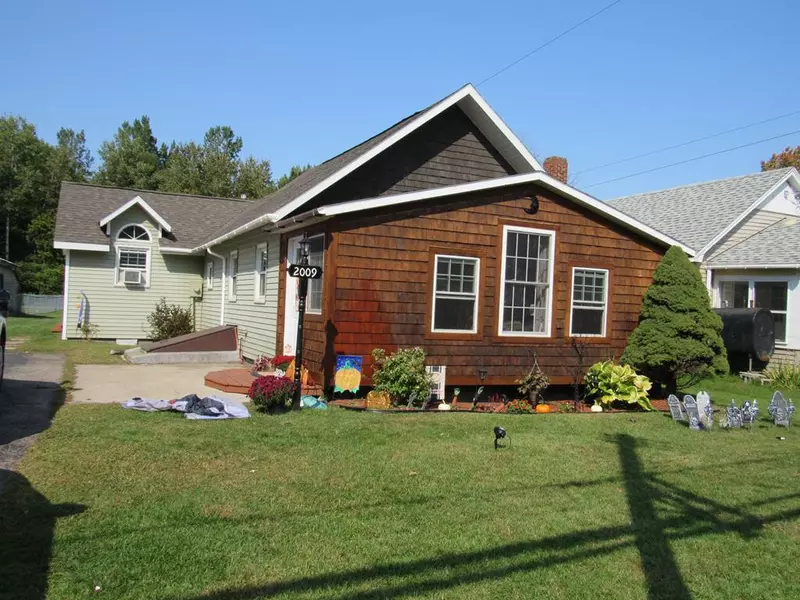 2009 Route 22B, Morrisonville, NY 12962