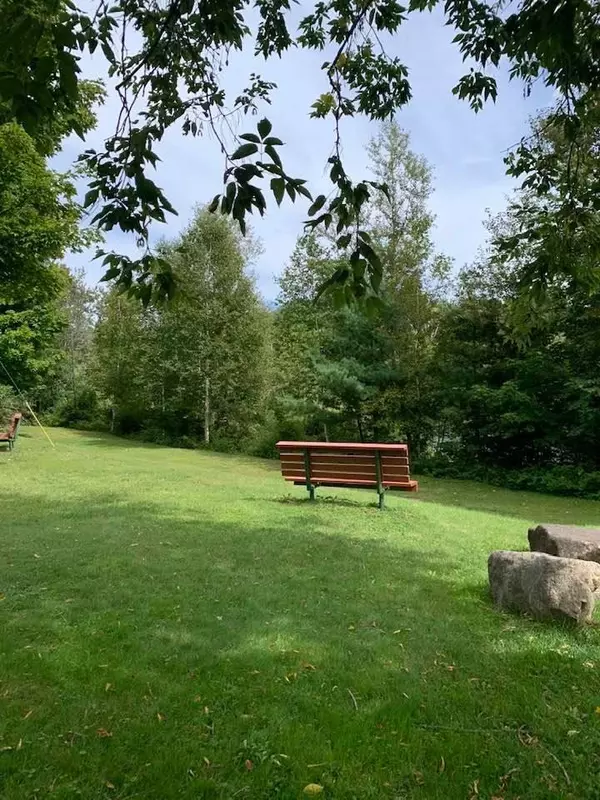 Saranac Lake, NY 12983,38 Cantwell WAY