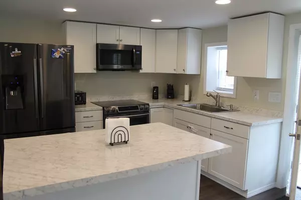 Keeseville, NY 12944,11 River ST