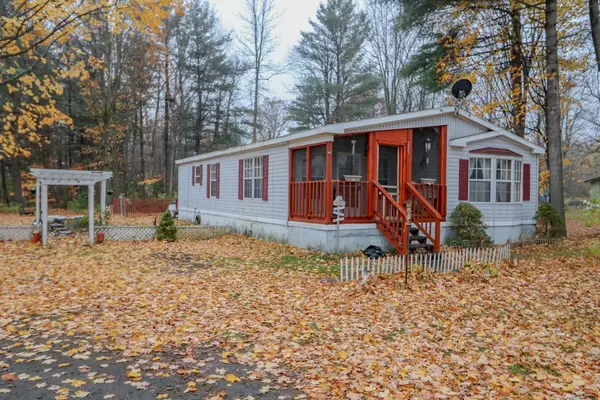 West Chazy, NY 12992,225 Seymour RD