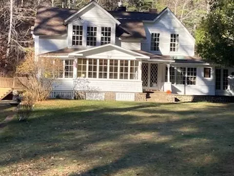 Paul Smiths, NY 12970,312 Keese Mills RD