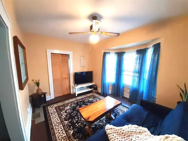 Saranac Lake, NY 12983,60 Margaret ST