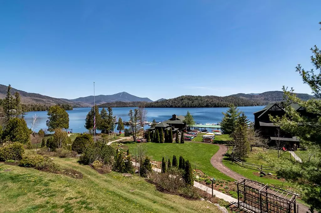 Lake Placid, NY 12946,339 Whiteface Inn RD