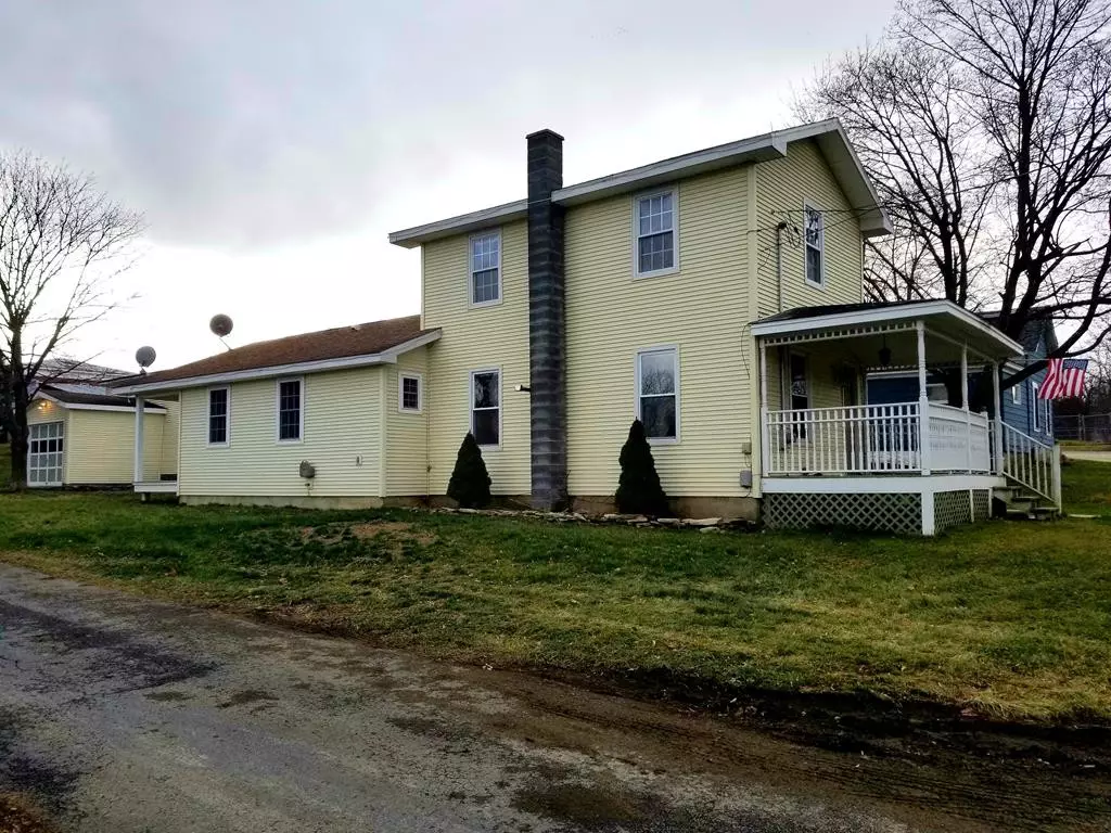 West Chazy, NY 12992,33 Academy ST