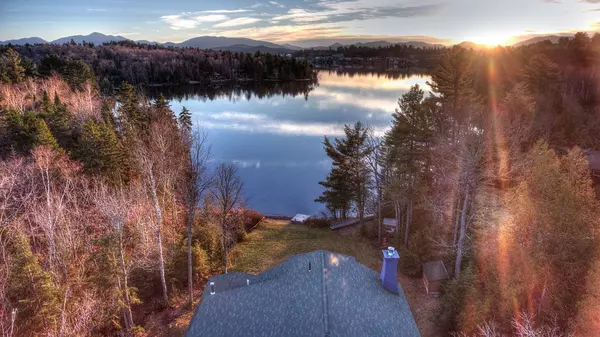 Lake Placid, NY 12946,312 Mirror Lake DR