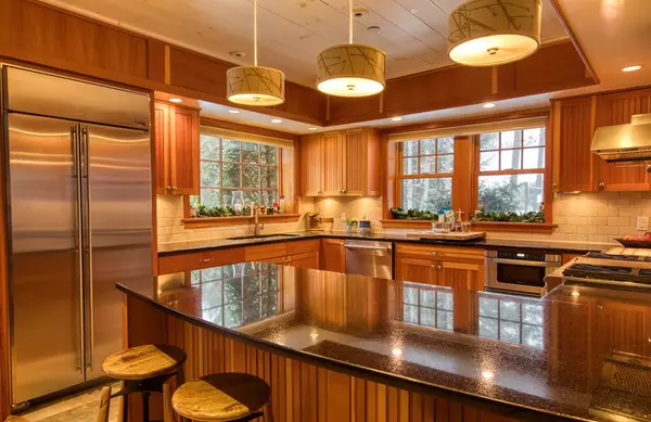 Lake Placid, NY 12946,2221 Saranac Avenue (Edge of the La