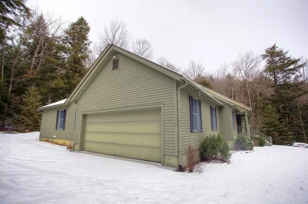 Saranac Lake, NY 12983,303 Glenwood DR