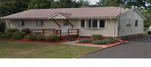 16 Holden AVE, Peru, NY 12972