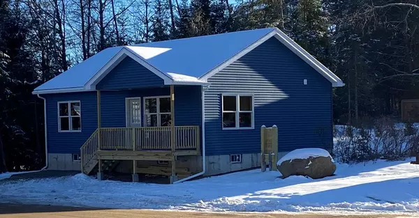 Lake Placid, NY 12946,142 Hurley AVE