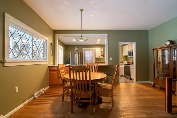 Saranac Lake, NY 12983,102 School ST