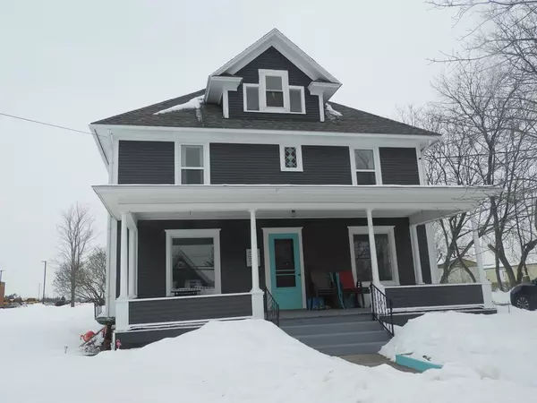 88 Pleasant ST, Peru, NY 12972