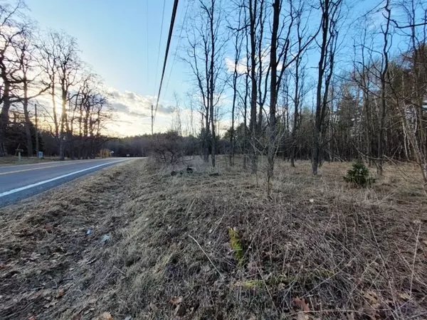 Willsboro, NY 12996,0 Essex RD