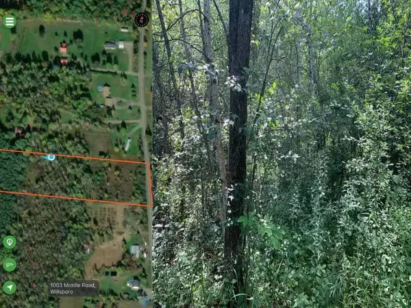 Willsboro, NY 12996,1003 Middle RD