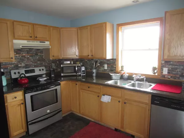 Cadyville, NY 12918,21 Joann LN