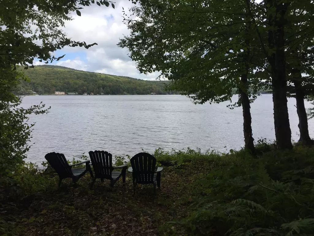 Chateaugay, NY 12920,556 Lake RD