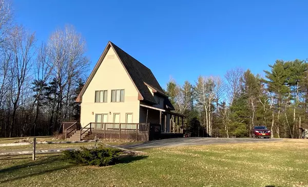 668 Patent RD, Peru, NY 12972