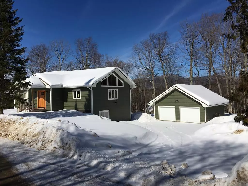 Lake Placid, NY 12946,122 Beech Hill CIR