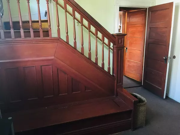 Saranac Lake, NY 12983,460 Park AVE