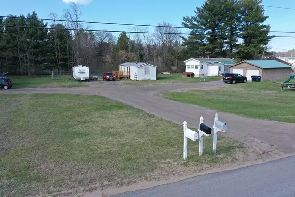 Keeseville, NY 12944,8 Scott LN