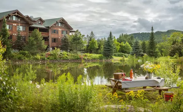 7 Whiteface Inn Lane Int. 7 #UNIT #207, , Lake Placid, NY 12946