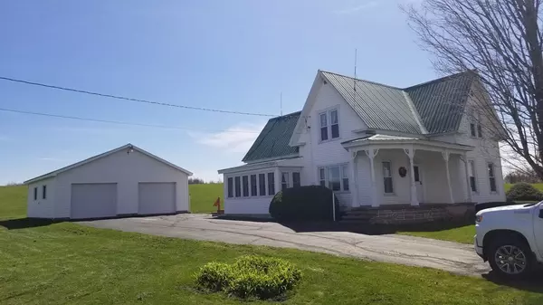 Burke, NY 12917,5712 State Route 11