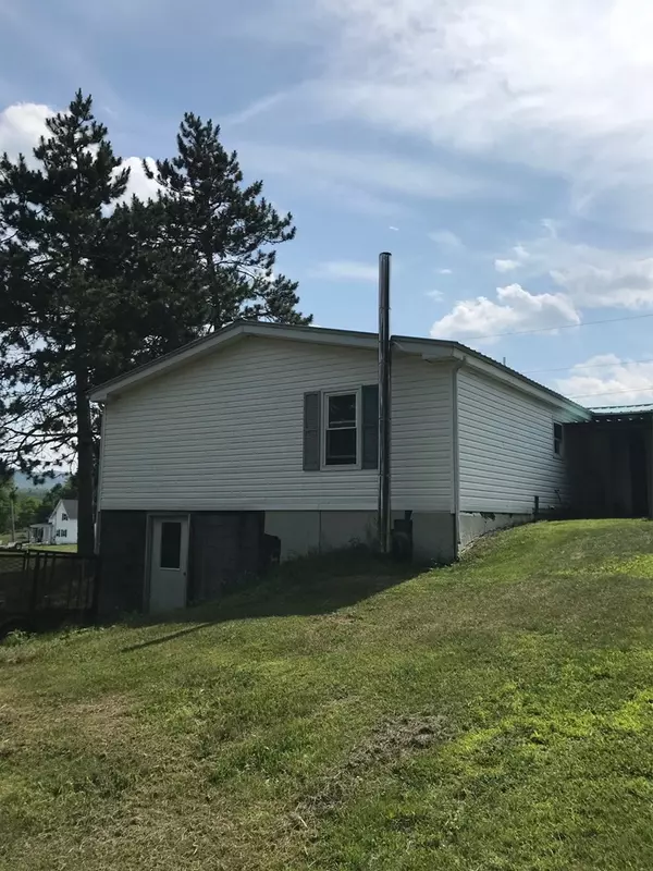Redford, NY 12978,28 Spruce ST