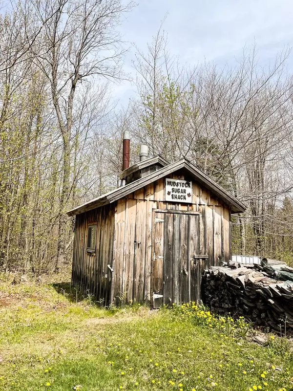 Altona, NY 12910,171 Duley RD