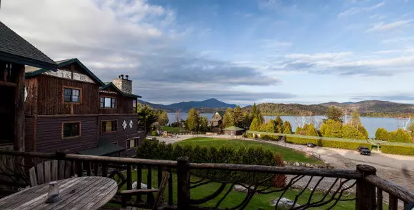 Lake Placid, NY 12946,353 Whiteface Inn RD