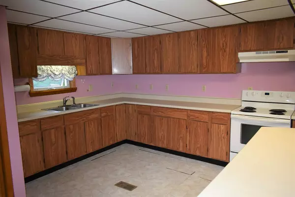 Mooers Forks, NY 12958,59 Timber LN